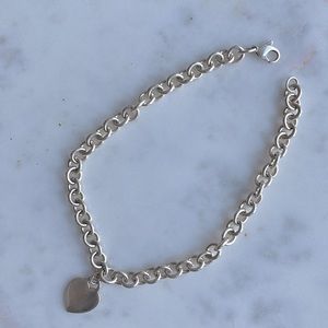 Tiffany & Co Heart Tag Chain Link Necklace in sterling silver